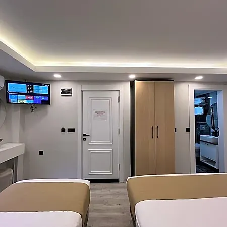 White Palace Halic 4*