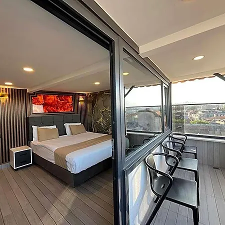 White Palace Halic 4*