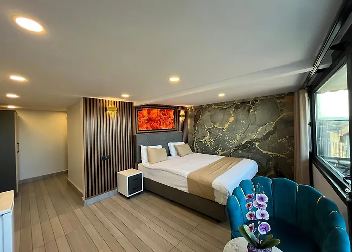 Aparthotel White Palace Halic 4*