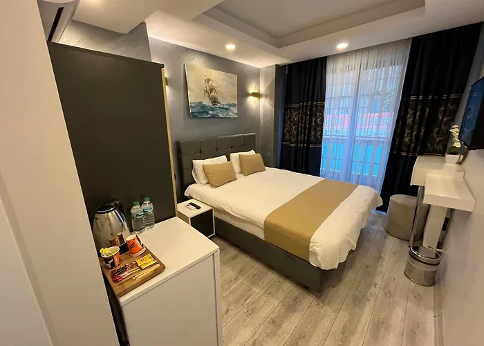 White Palace Halic Aparthotel 4*