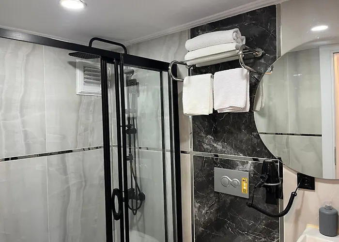 White Palace Halic 4* Istanbul